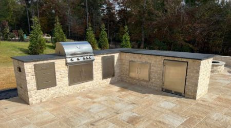 outdoor-kitchen